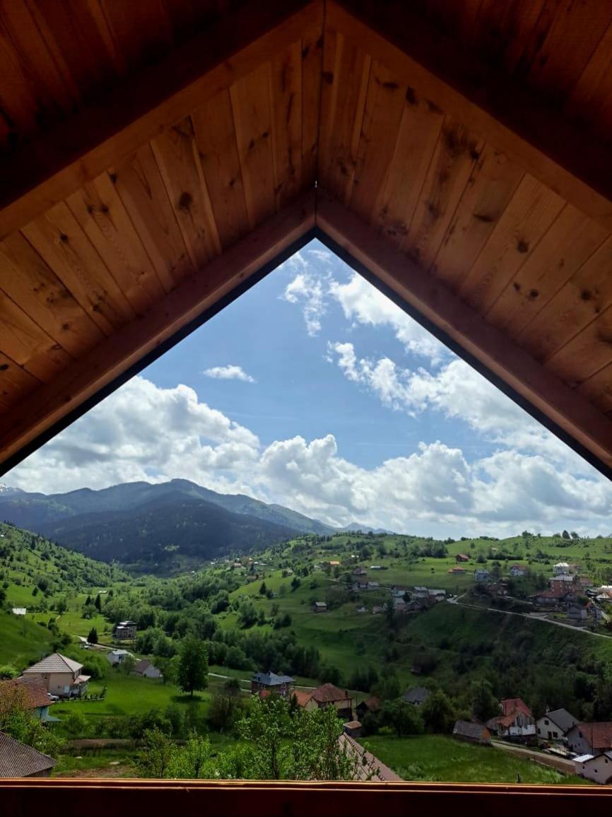 Eco Village Jasavic พลาฟ ภายนอก รูปภาพ