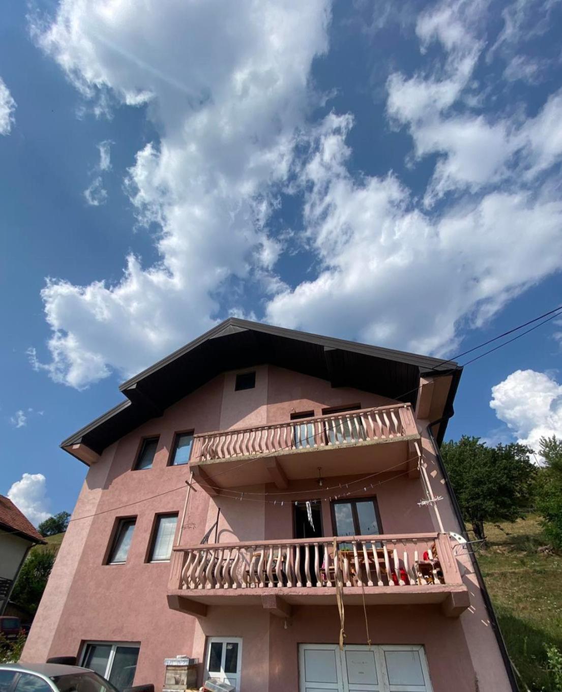 Eco Village Jasavic พลาฟ ภายนอก รูปภาพ